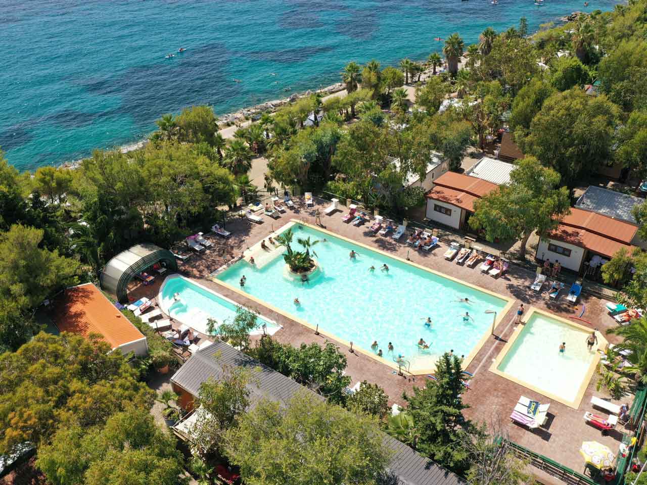 Top 10 campeggi al mare: Villaggio dei Fiori a Sanremo (IM)