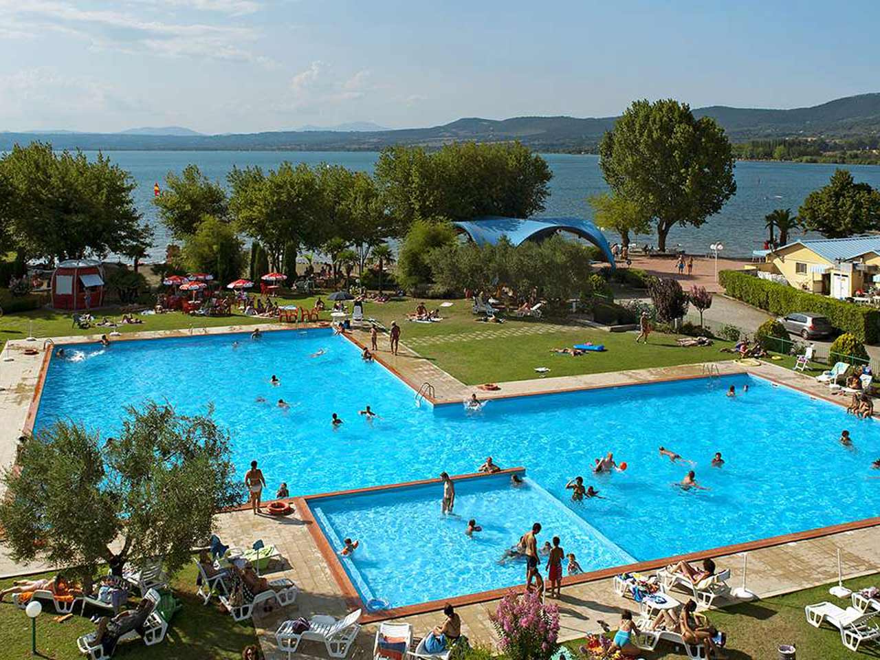 Campeggi nel Lazio: il Lido Camping Village a Bolsena (VT)