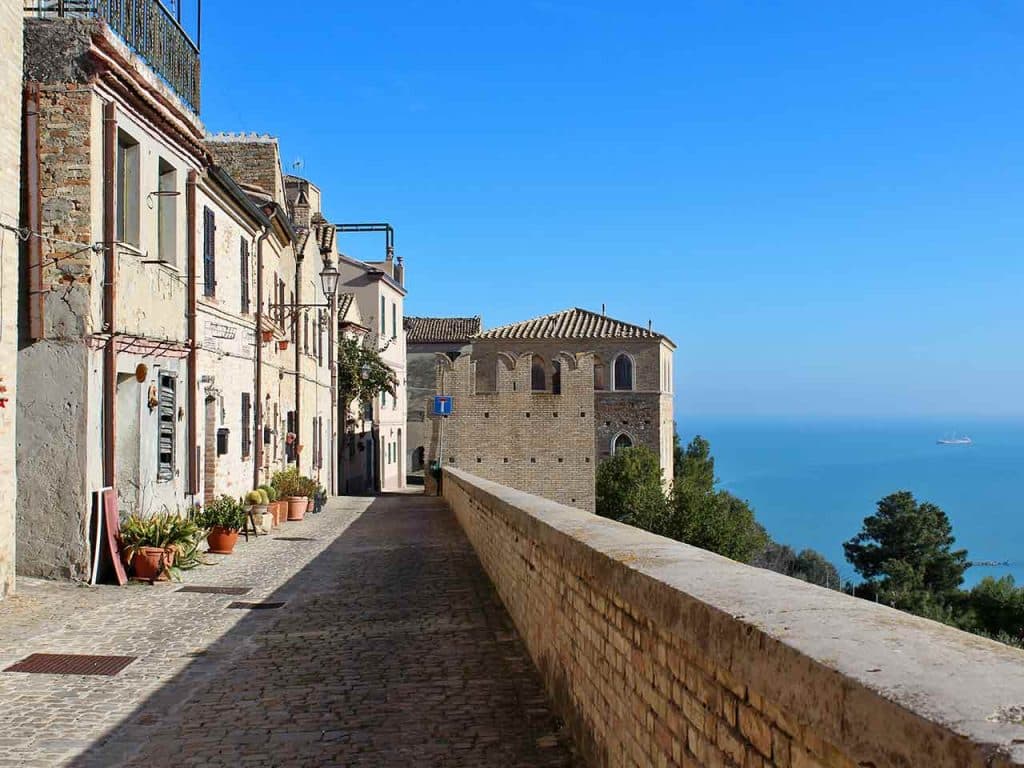Uno scorcio di Torre di Palme, frazione di Fermo.