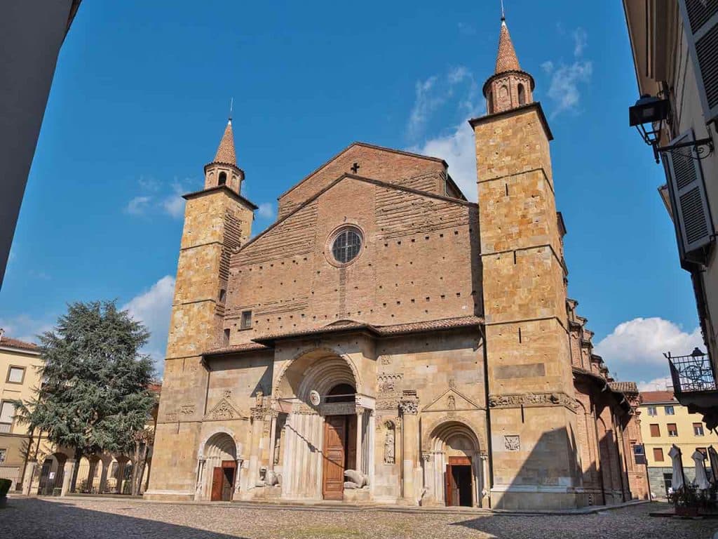 Weekend a Parma e dintorni in camper: il Duomo di Fidenza.
