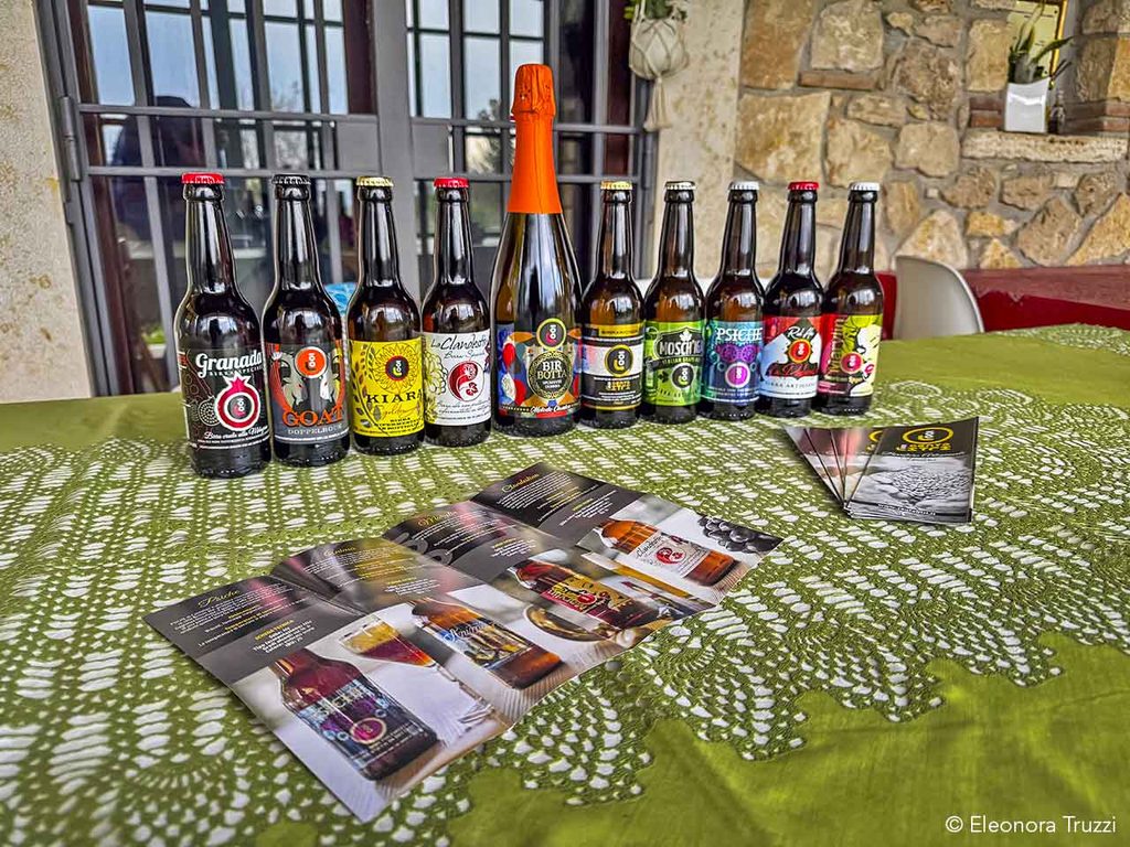 Birrificio Centolitri a Baschi (TR).
