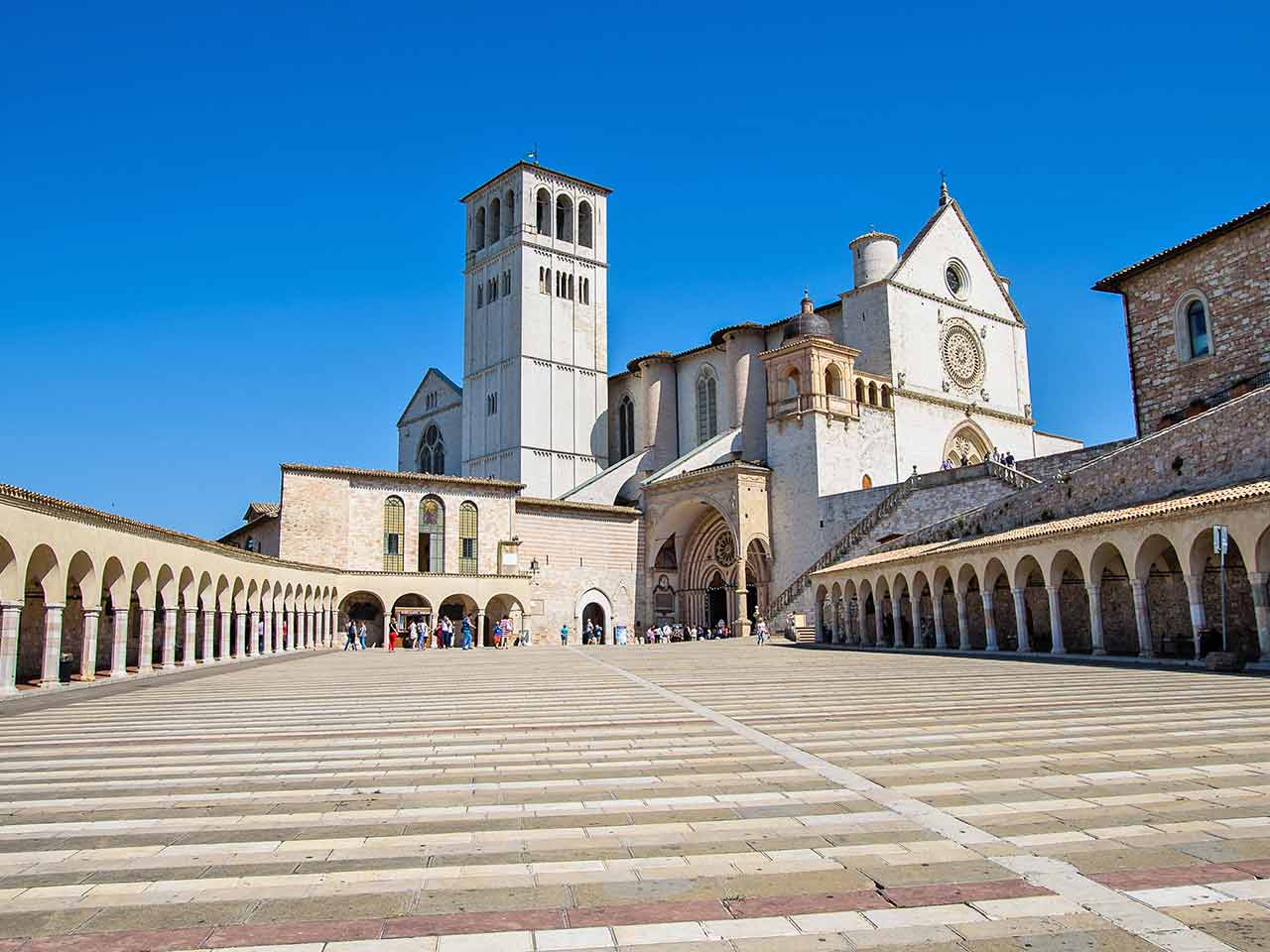 Basilica di San Francesco ad Assisi - Weekend in camper in Umbria