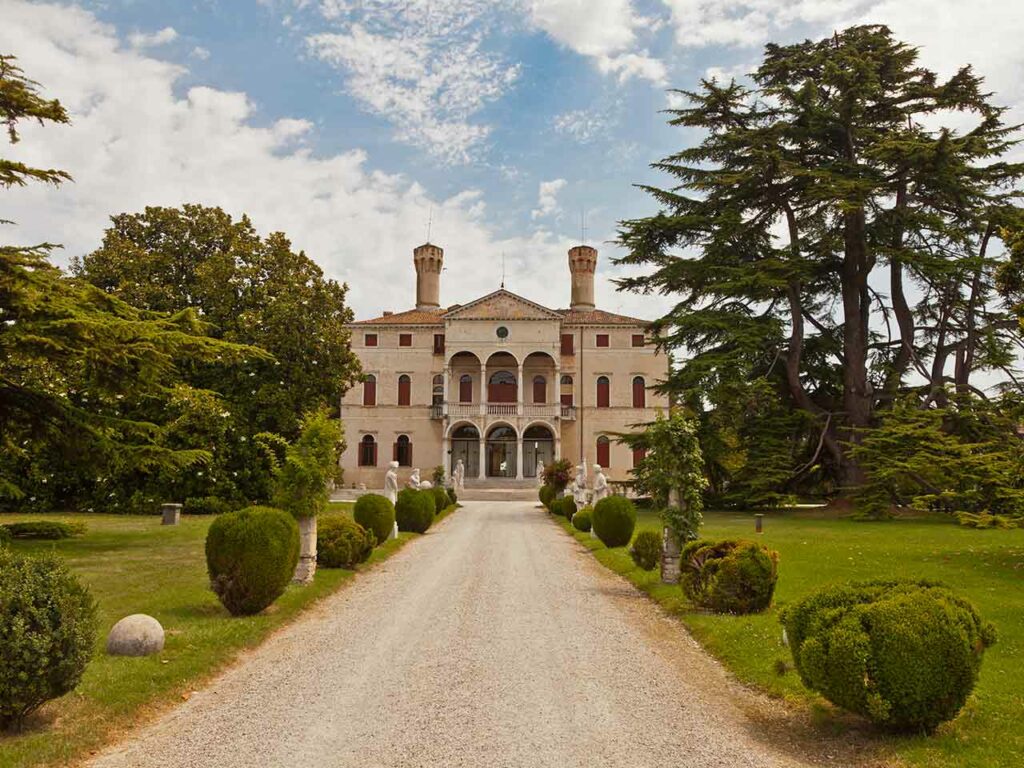Weekend in camper a Treviso e dintorni: il castello di Roncade.