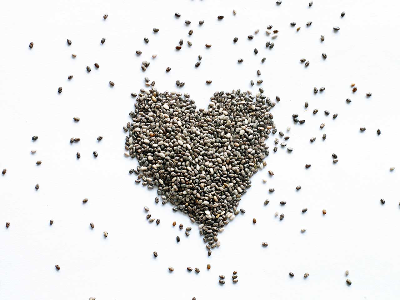 Gli antiossidanti e gli acidi grassi omega-3 di cui sono ricchi i semi di chia proteggono il cuore.