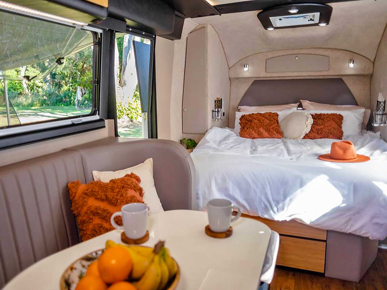 KIMBERLEY KAMPERS KRUISER SCLASS LA CARAVAN DI LUSSO PER L’OFFROAD