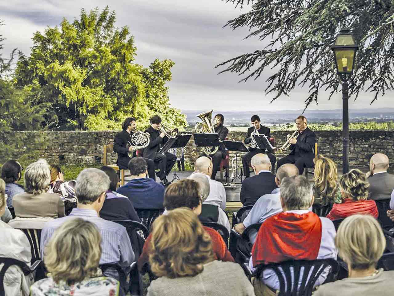 Eventi di aprile per camperisti: un concerto del Festival Echos nel Monferrato Alessandrino.
