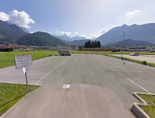 AREA DI SOSTA CAMPER VALCOZZENA