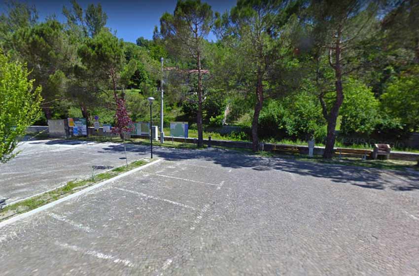 Area sosta camper apecchio