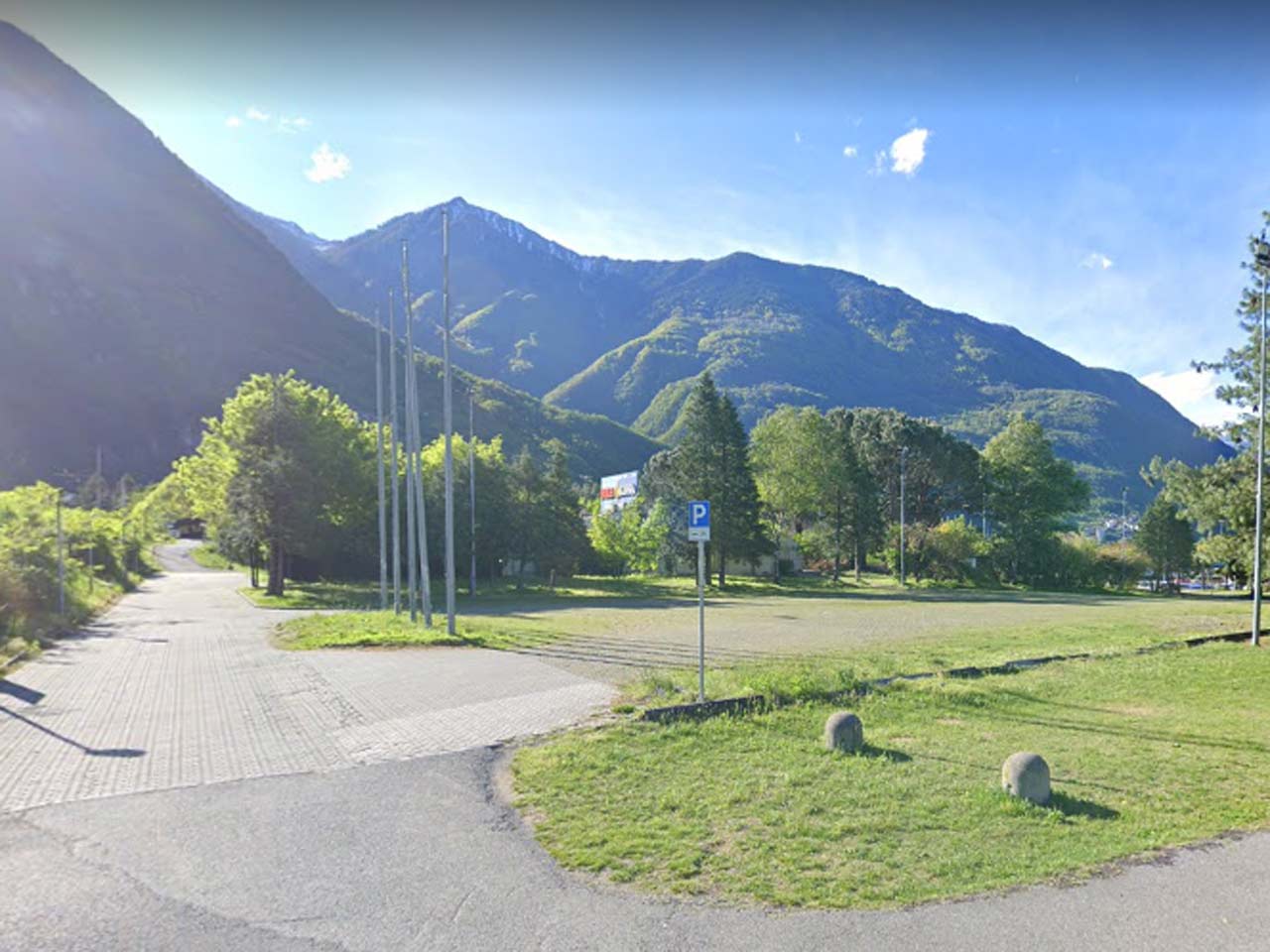 Area sosta comunale novate mezzola