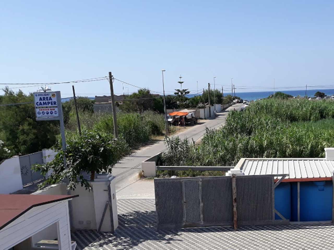 Area sosta camper holiday - san pietro in bevagna
