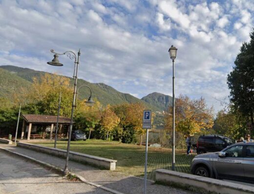 AREA SOSTA CAMPER LAGO DEL TURANO