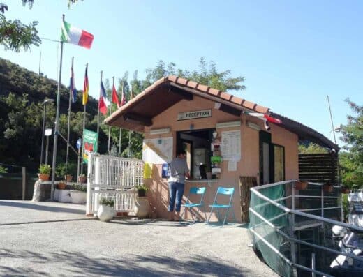 CAMPEGGIO VILLAGGIO TURISICO ARENELLA