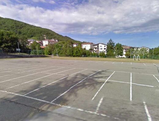 AREA SOSTA CAMPER CARPINETI
