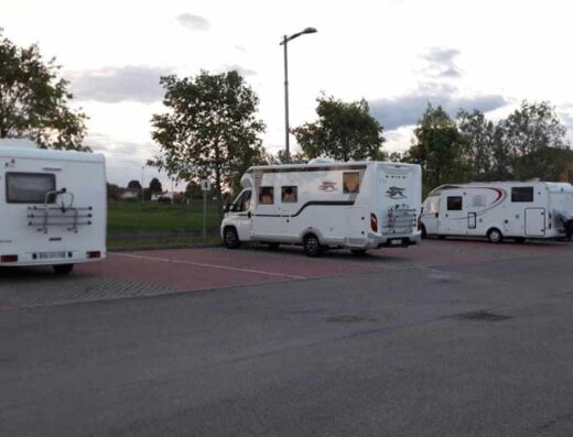 AREA SOSTA CAMPER CASTELGUGLIELMO