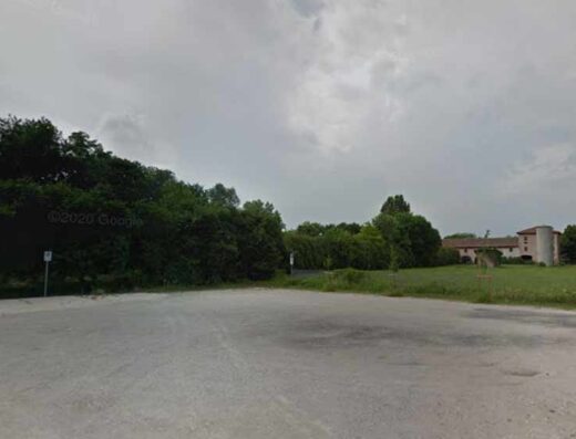 PARCHEGGIO CAMPER PER IL SENTIERO DEGLI EZZELINI