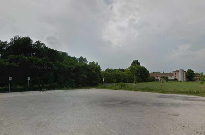 Parcheggio camper per il sentiero degli ezzelini