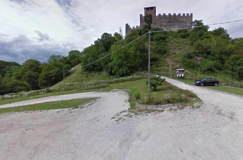Castello di zumelle area camper