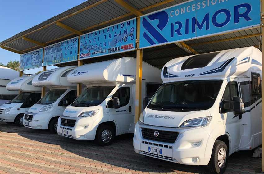 Parcheggio cosenza camper - mangone