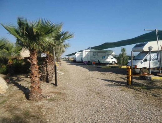 AREA SOSTA CAMPER LIDO VALERIO