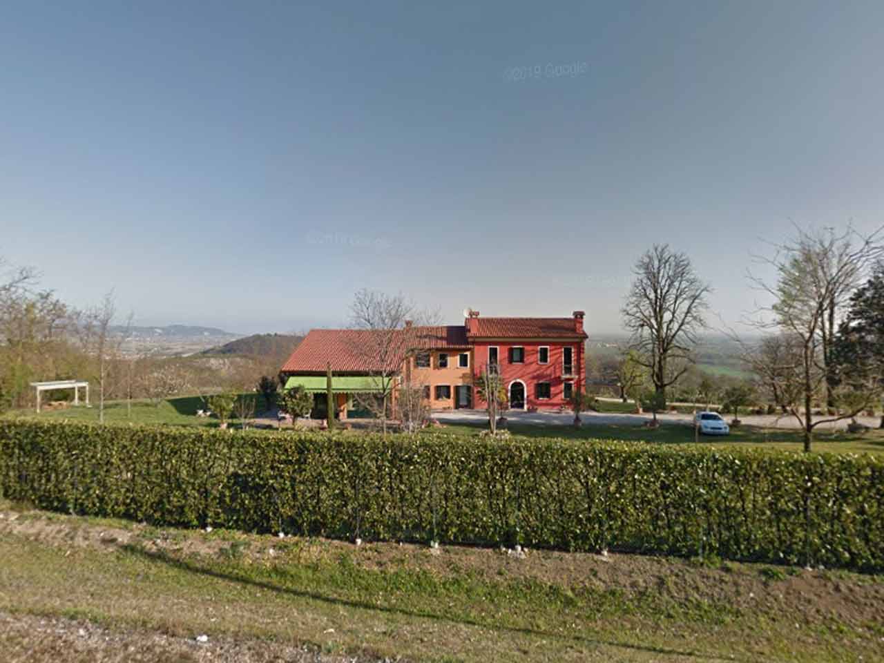 Country house bucaneve