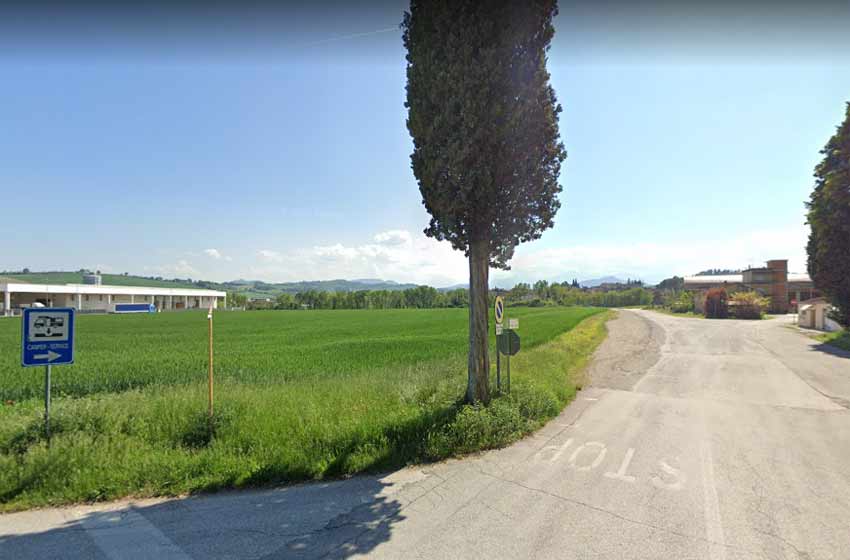 Sosta camper piane di falerone