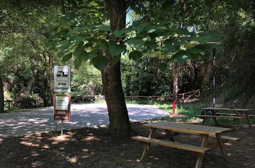 Parcheggio fontanelice