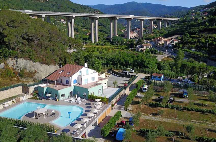 Finale freeride outdoor village
