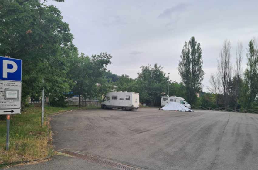 Area sosta camper gropparello