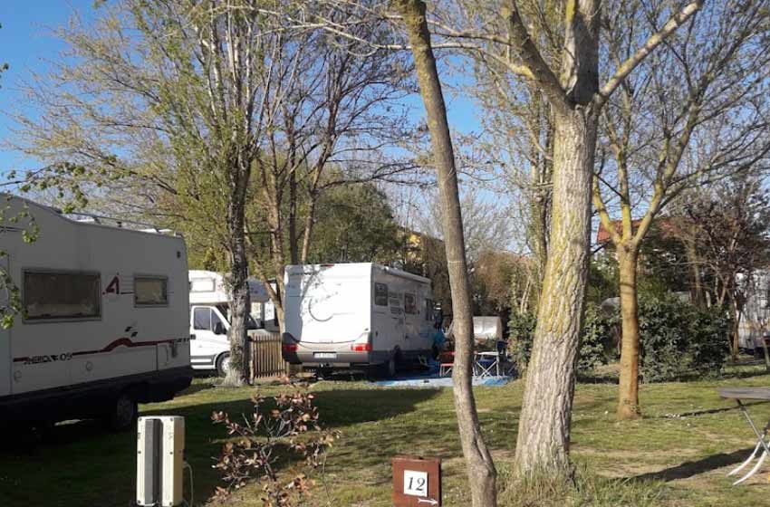 Parking camper cardano