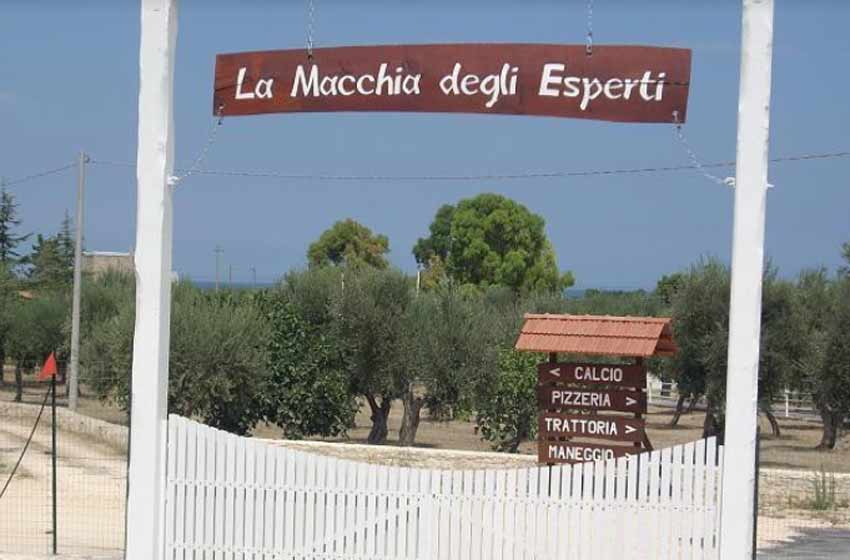 Sosta camper macchia degli esperti - molfetta