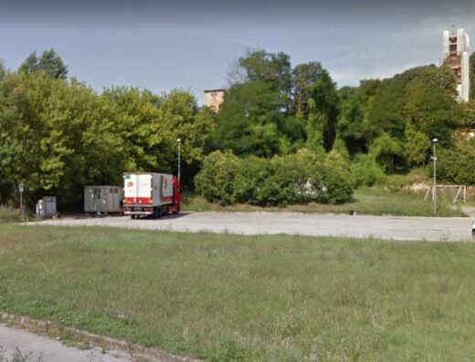 PARCHEGGIO CAMPER CON CAMBIO DELL’ACQUA