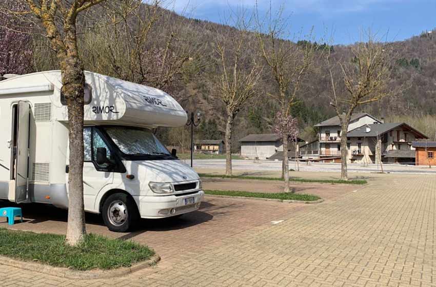 Area sosta camper midori - melle