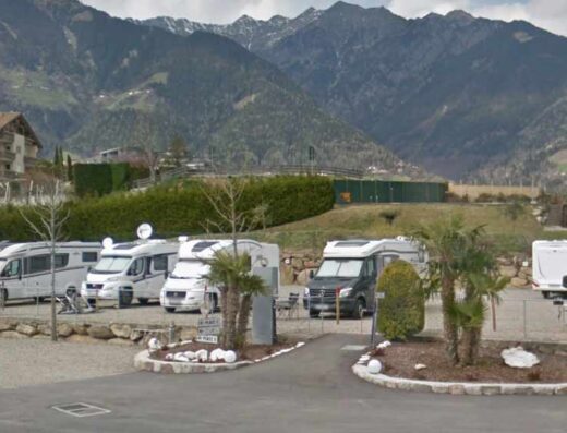 CAMPER SCHNEEBURGHOF