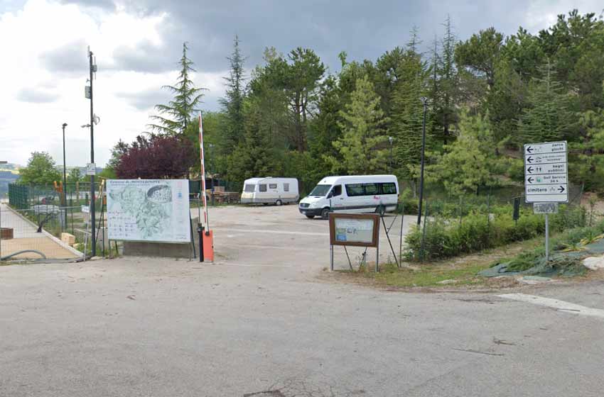 Area sosta camper montedinove