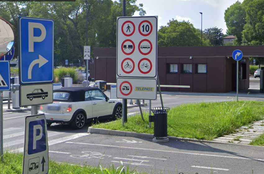 Parcheggio camper prato della valle padova