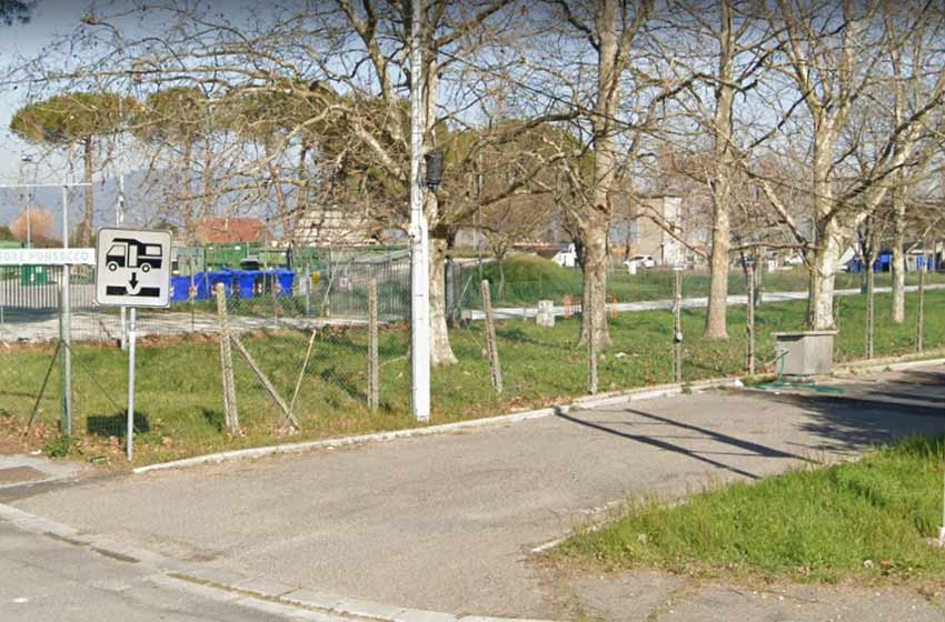 Area scarico camper ponsacco
