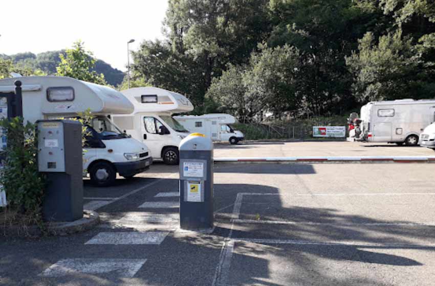 Parcheggio camper gruppo casio