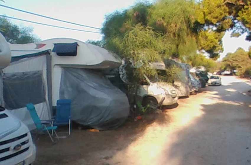 Sosta camper giardino di epicuro - pozzallo