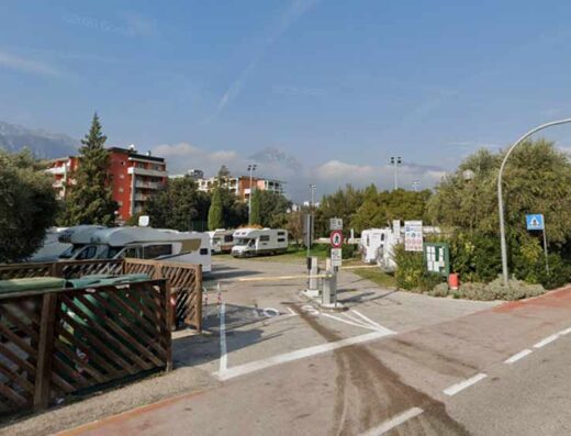 AREA SOSTA CAMPER BRIONE