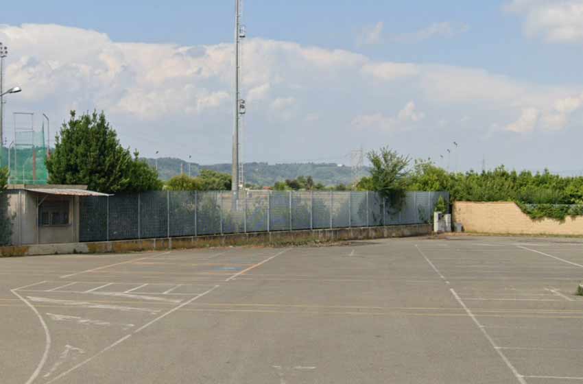 Parcheggio campo sportivo di santa maria a monte