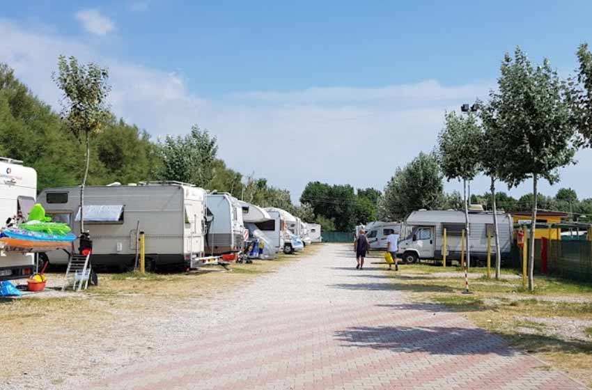 Area sosta camper dal padoan