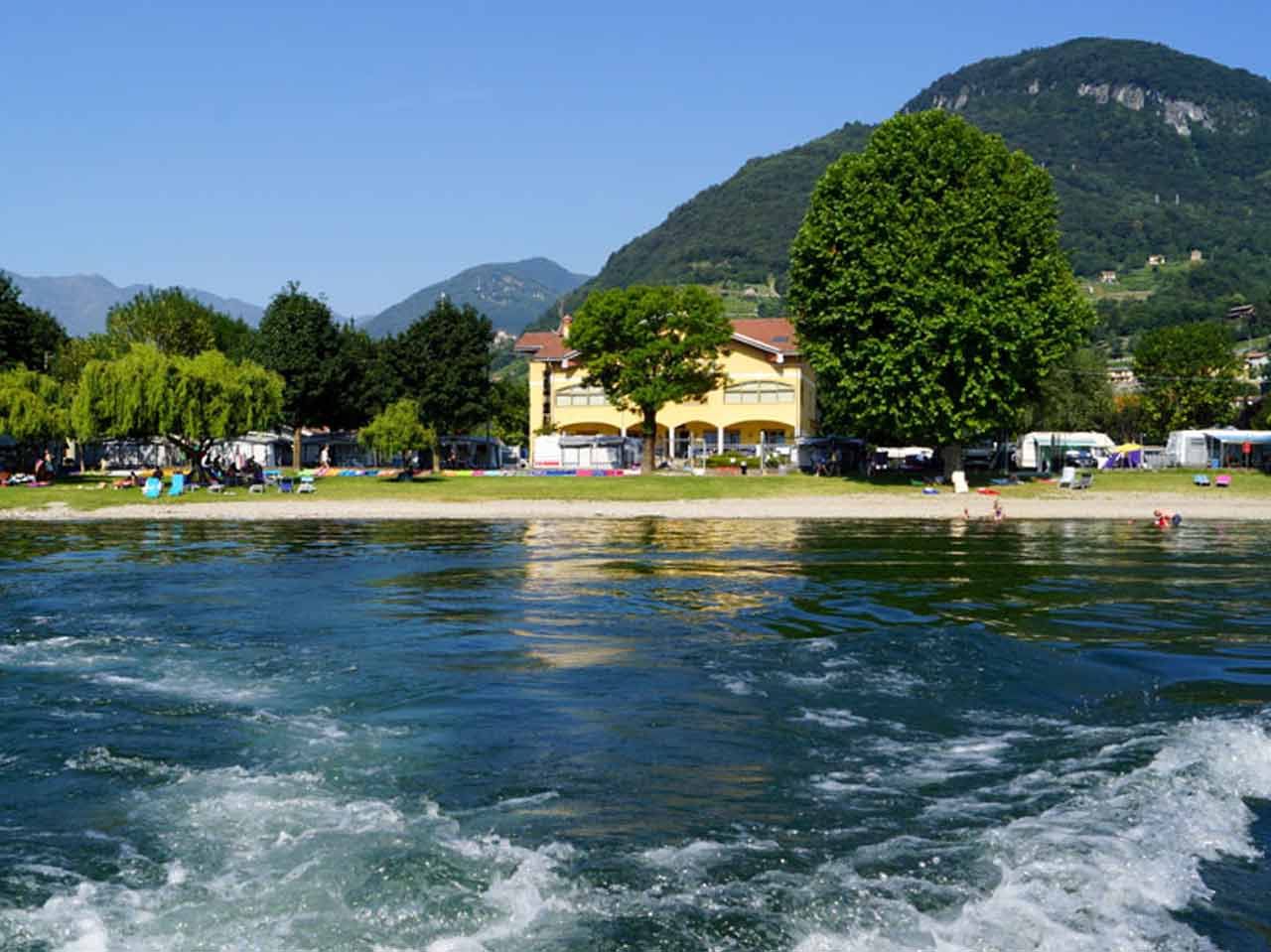 Camping solarium