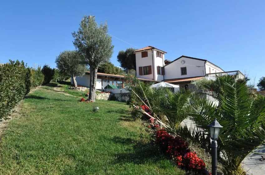 Tenuta fortunato serra della pietra