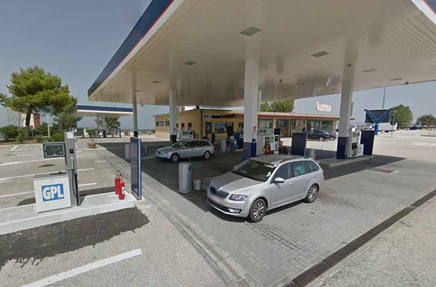 Torre fantine est km 492 a14 bologna-bari-taranto