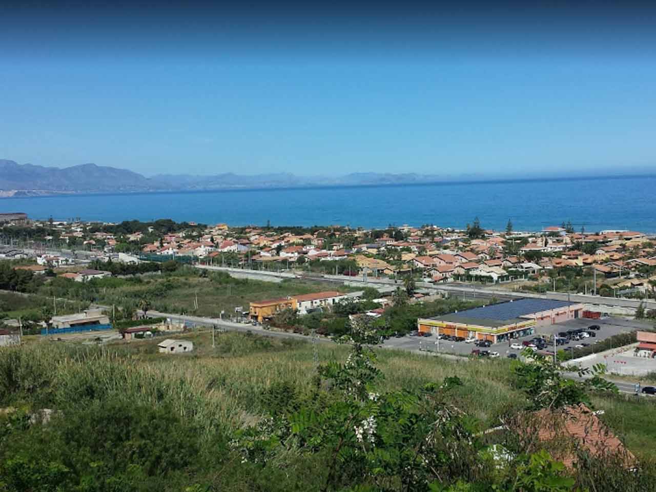 Camping roccella mare