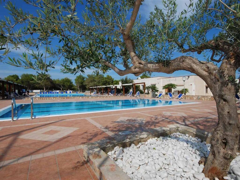 Il Camping Village La Pineta a San Vito Lo Capo (TP).