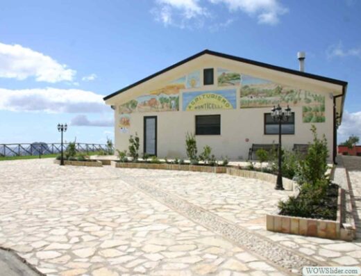 AGRITURISMO MONTICELLI