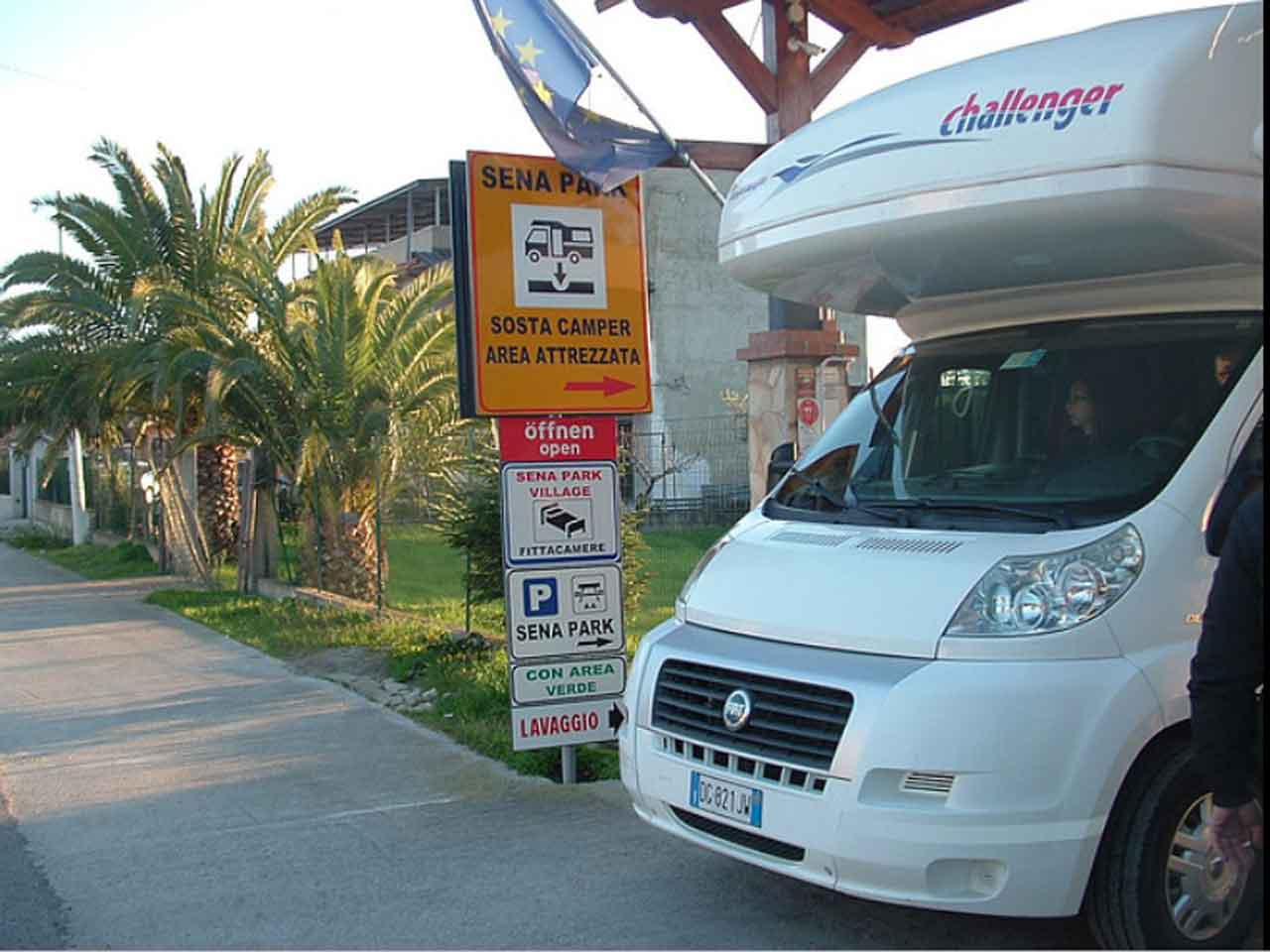 Sosta camper sena park - cropani