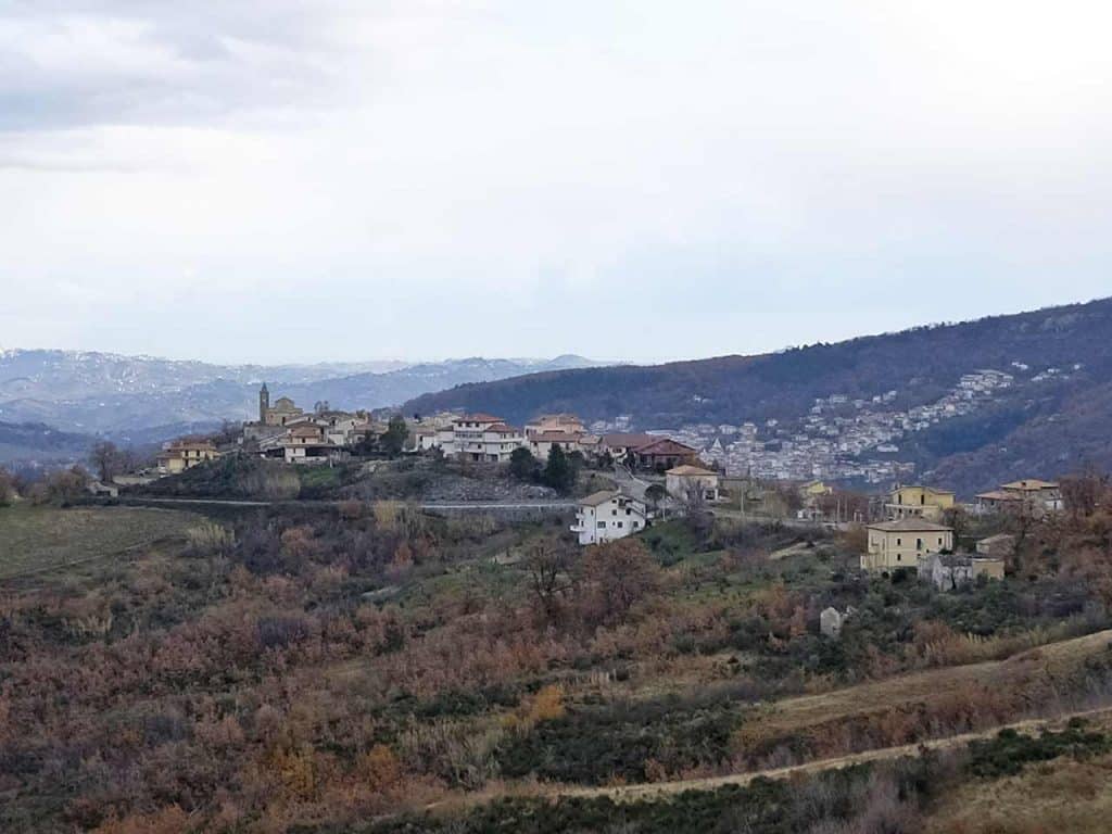 Panorama di Abbateggio.