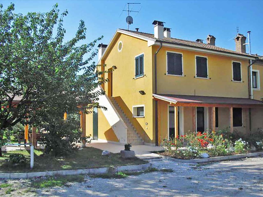 L'Agriturismo Sbrega a Bellocchi di Fano (PU).